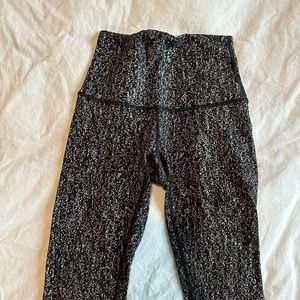 Lululemon Lulon Black and White Speckled Leggings